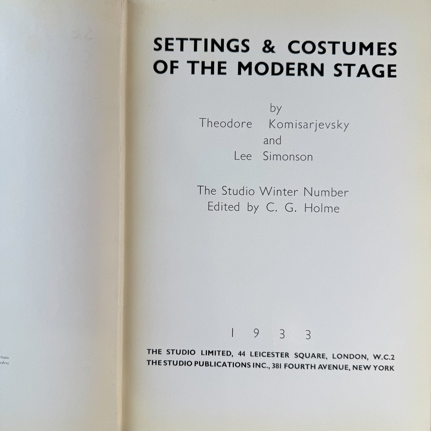 Settings & Costumes of the Modern Stage – Theodore Komisarjevsky and Lee Simonson – 1933 - Pretty Old Books