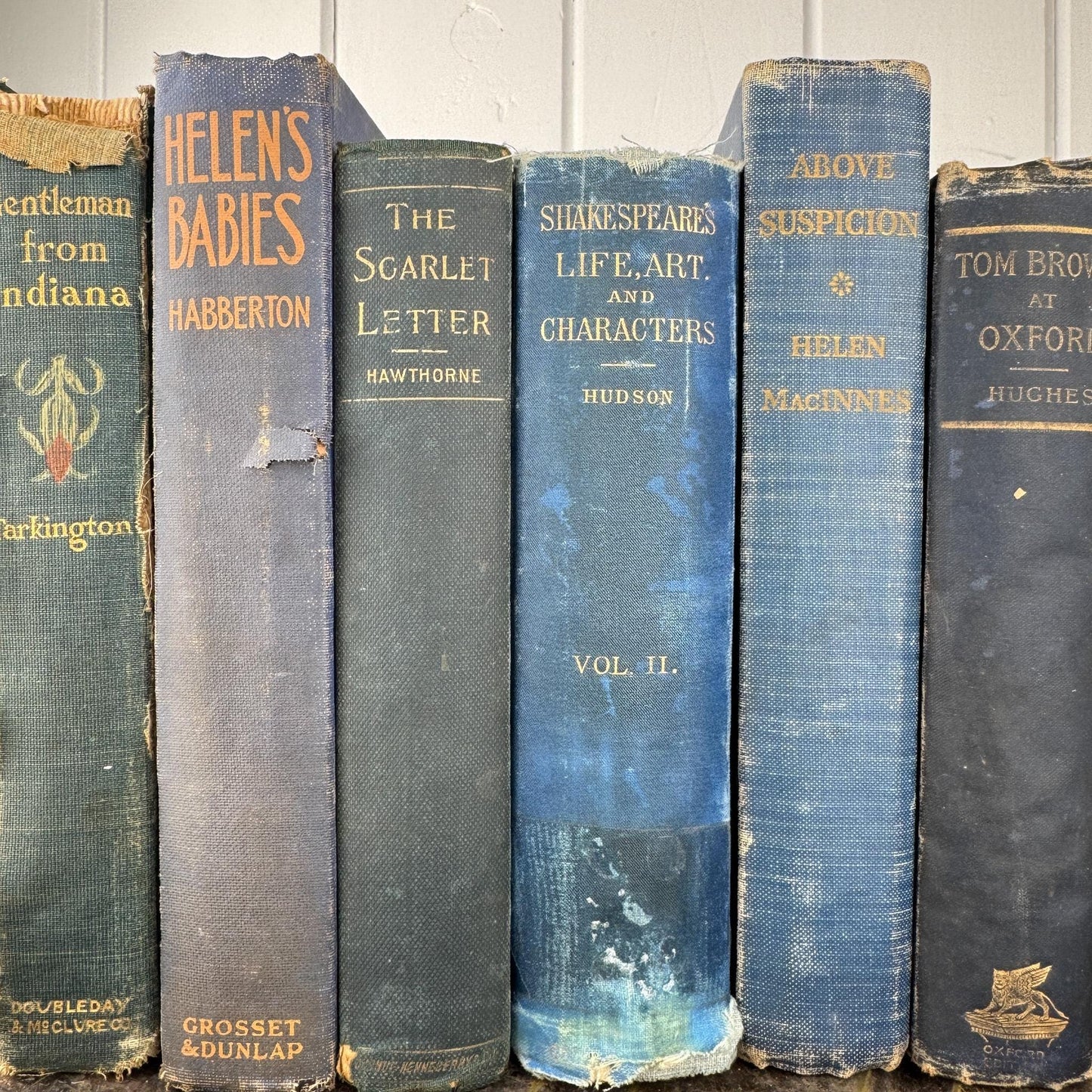 Shabby Antique Blue Distressed Books for Display, Old Cozy Book Bundle - Pretty Old Books