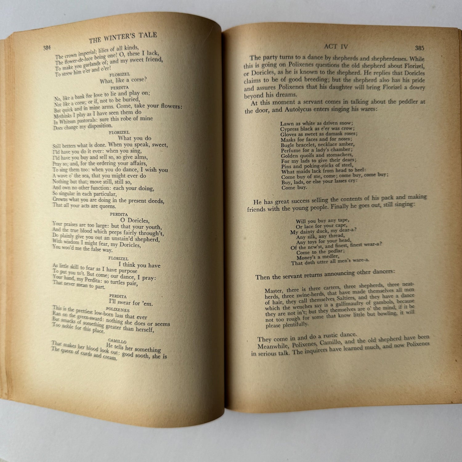 Shakespeare Arranged for Modern Reading, Illustrated by Rockwell Kent, 1946 - Pretty Old Books