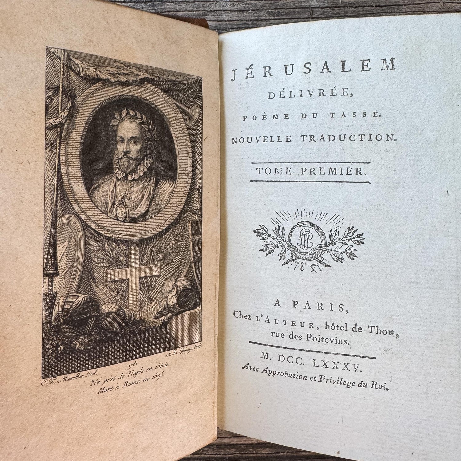 Small Gold Antique French Book Set - Jérusalem Délivrée & Bossuet, 5 Volumes - Pretty Old Books