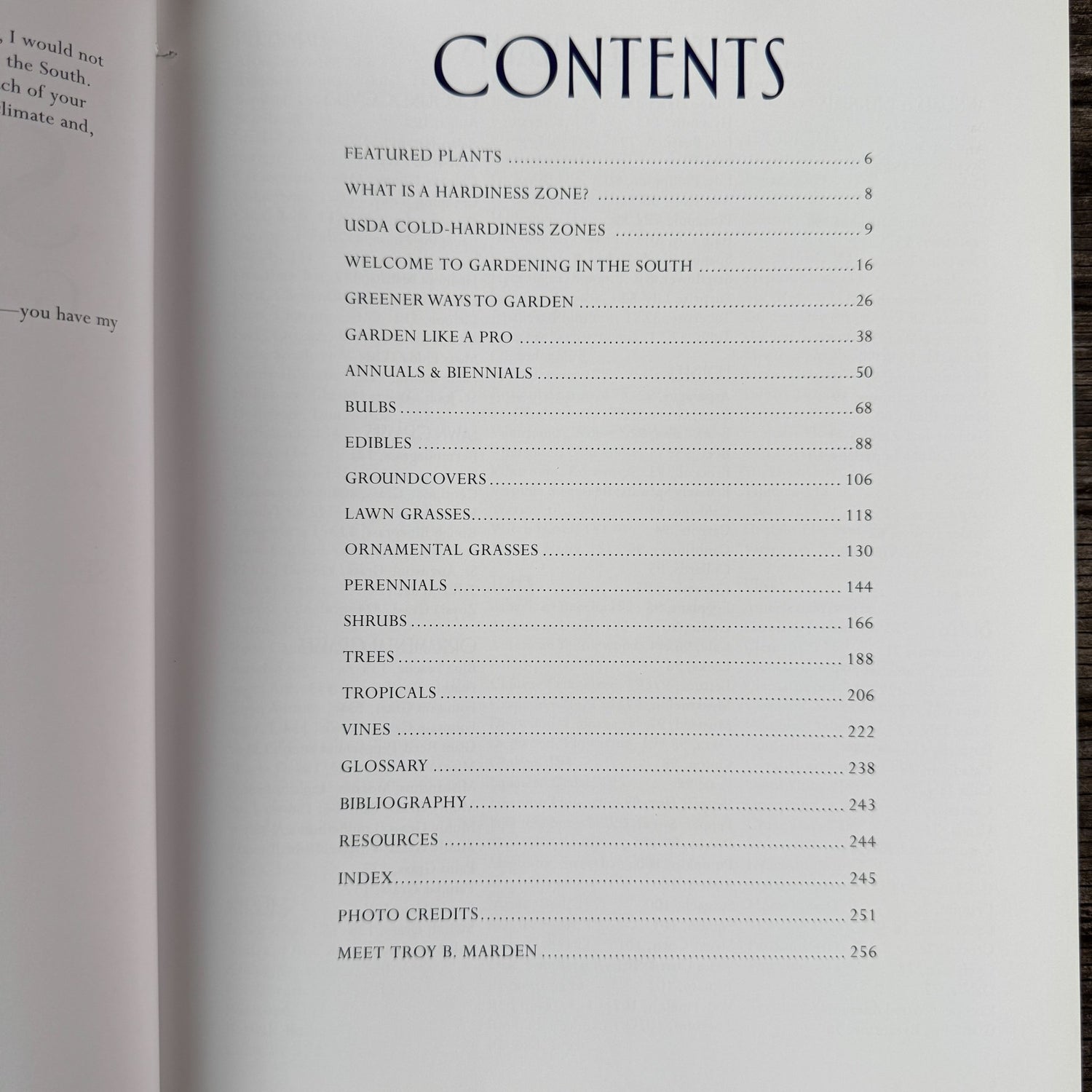 Southern Gardener's Handbook, 2014 Softcover - Pretty Old Books