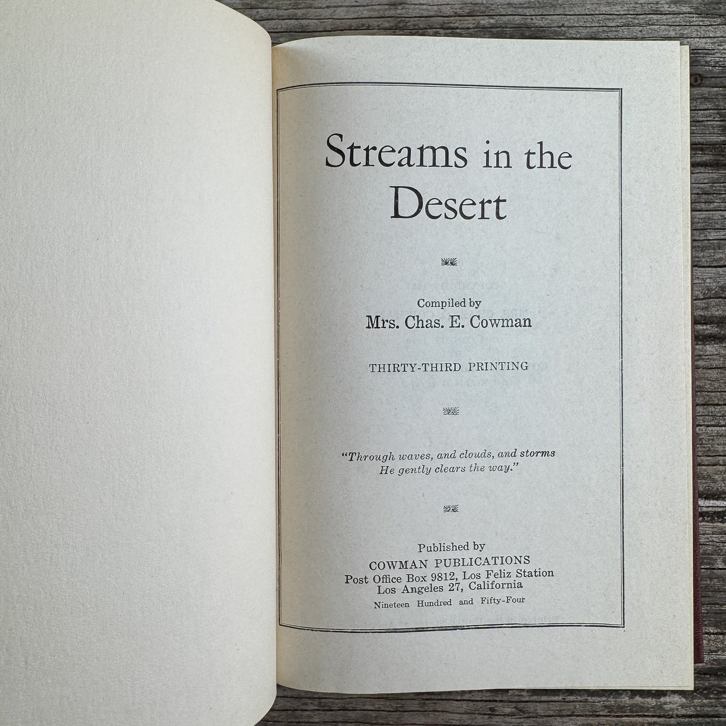 Streams in the Desert, Mrs. Charles E. Cowman, 1954, 33rd Printing - Pretty Old Books