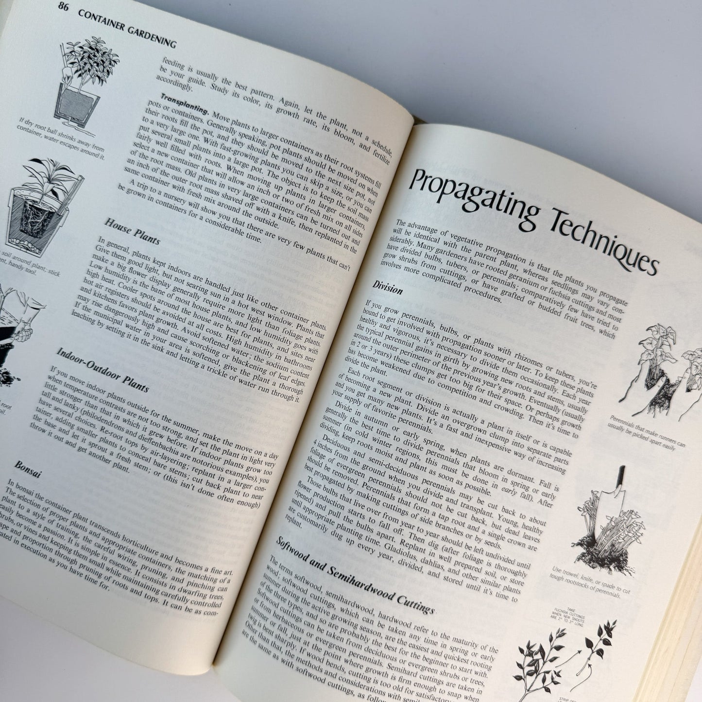 Sunset Western Garden Book, 1973 Hardcover - Pretty Old Books