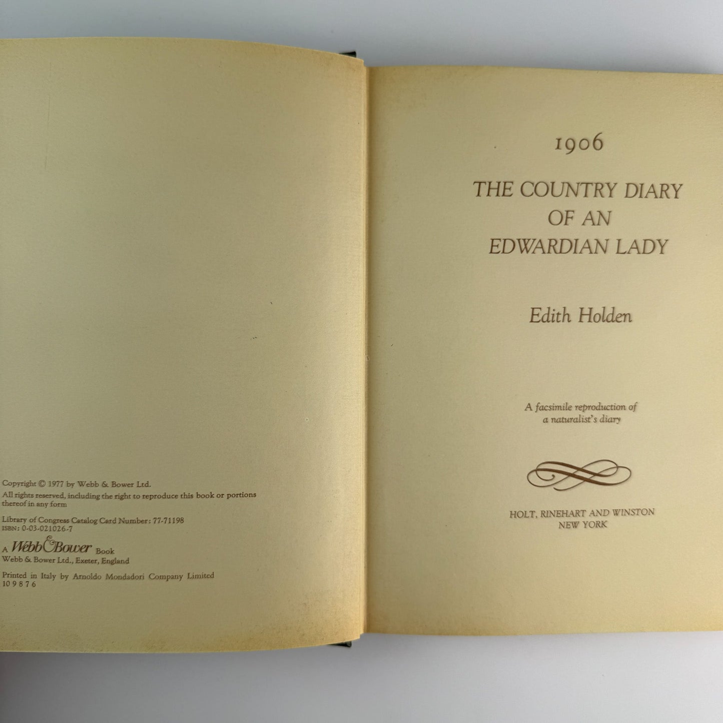 The Country Diary of an Edwardian Lady, Edith Holden, 1977, Botanical Book - Pretty Old Books