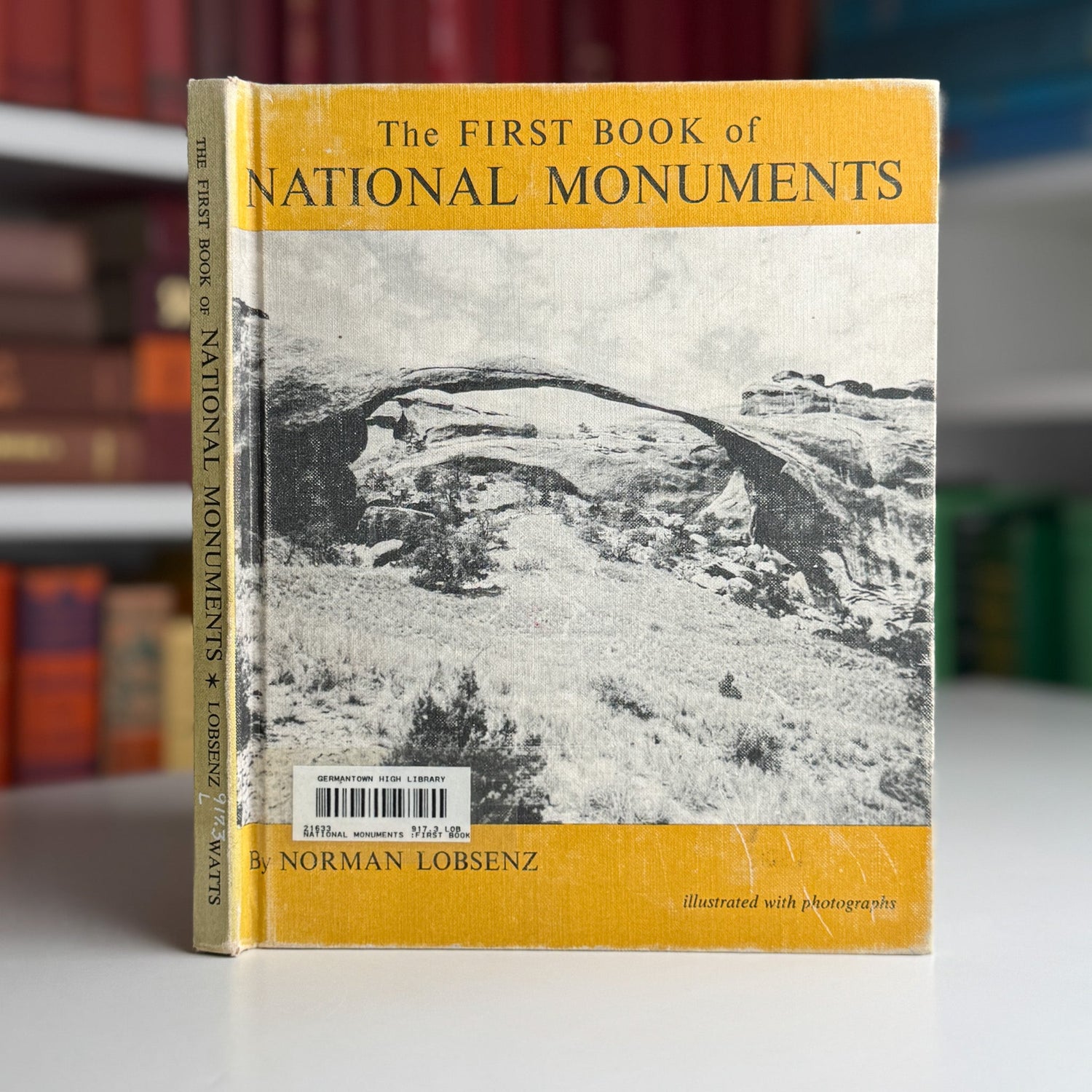 The First Book of National Monuments, 1959, Juvenile Non Fiction - Pretty Old Books