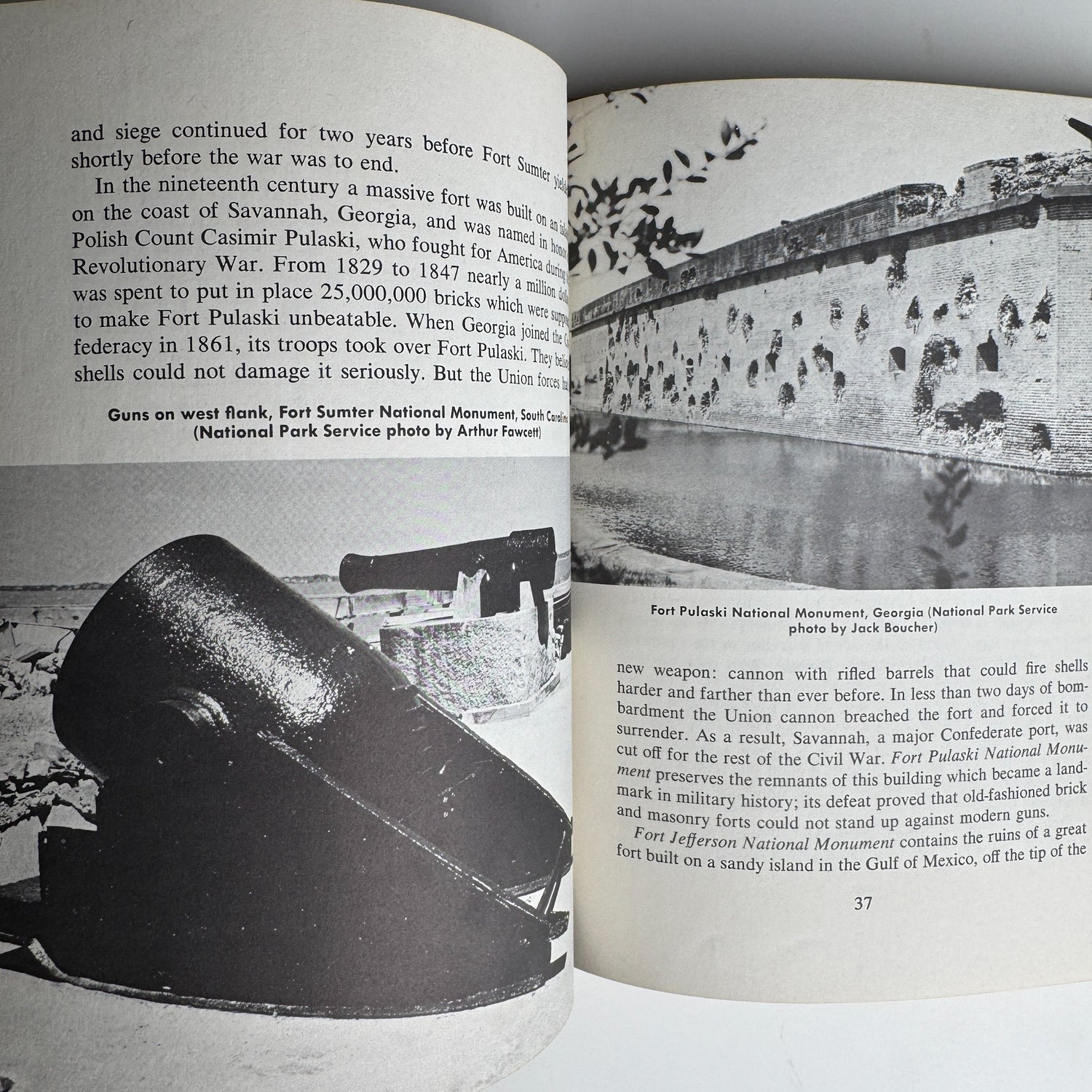 The First Book of National Monuments, 1959, Juvenile Non Fiction - Pretty Old Books