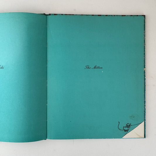 The Mitten, An Old Ukranian Folktale, Weekly Reader 1964 Hardcover - Pretty Old Books