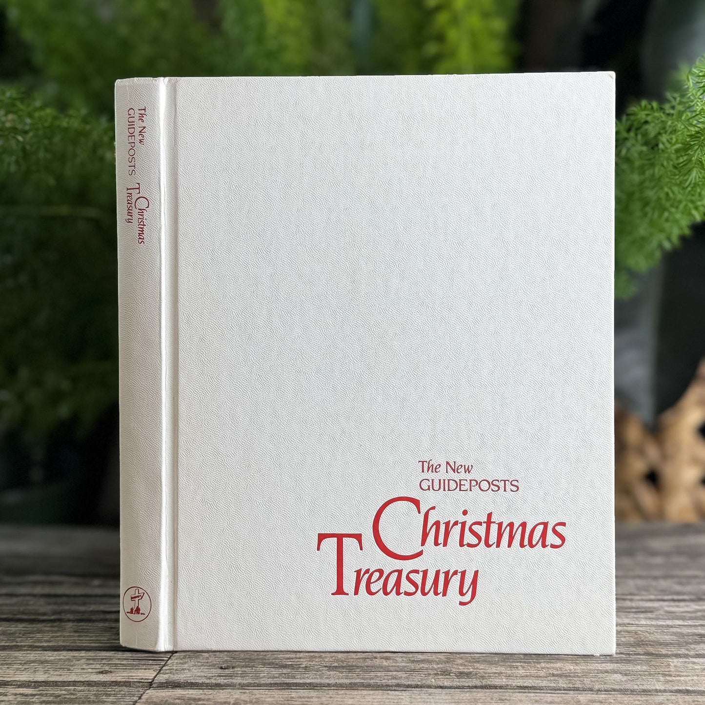 The New Guideposts Christmas Treasury, 1988 - Pretty Old Books