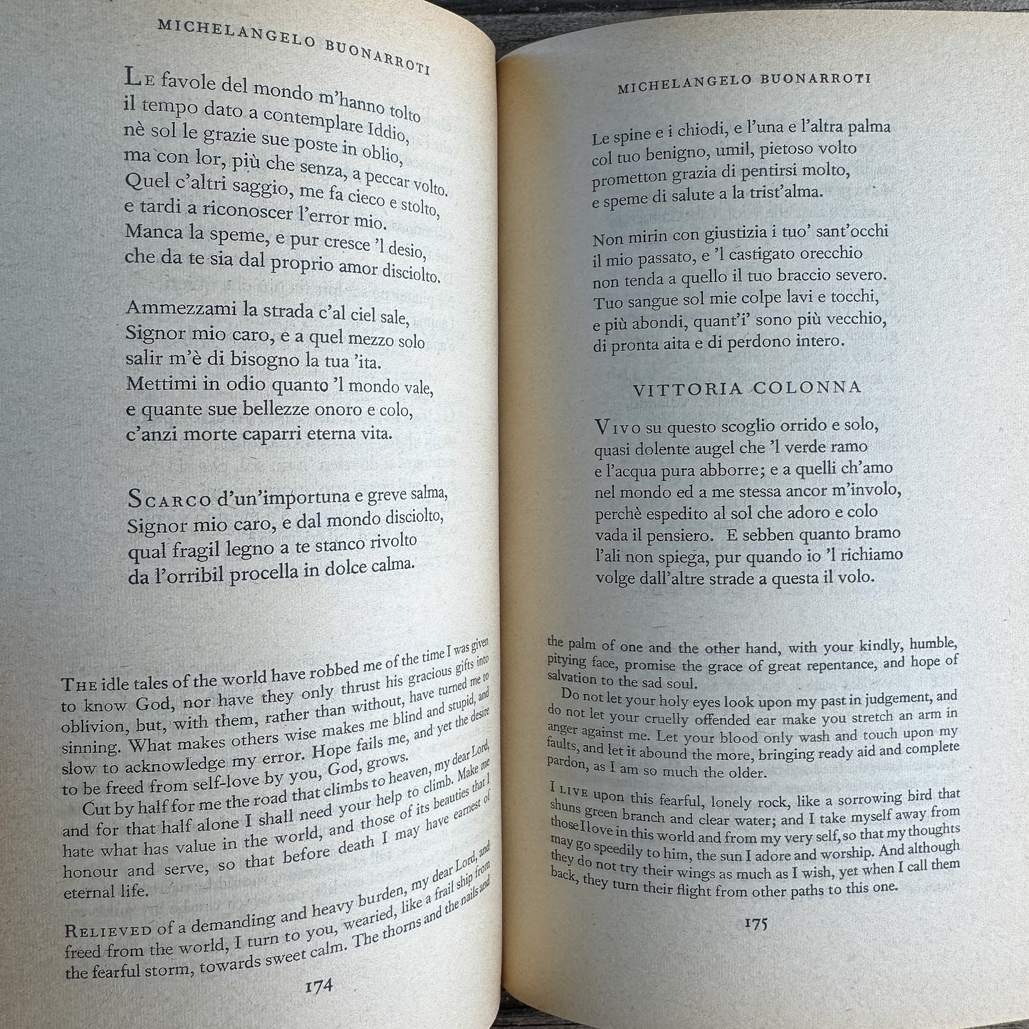 The Penguin Book of Italian Verse, 1966 - Pretty Old Books