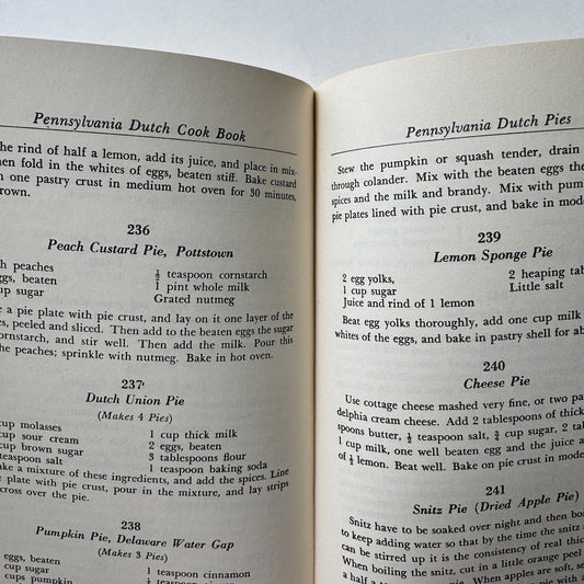 The Pennsylvania Dutch Cook Book, J. George Frederick, Paperback - Pretty Old Books