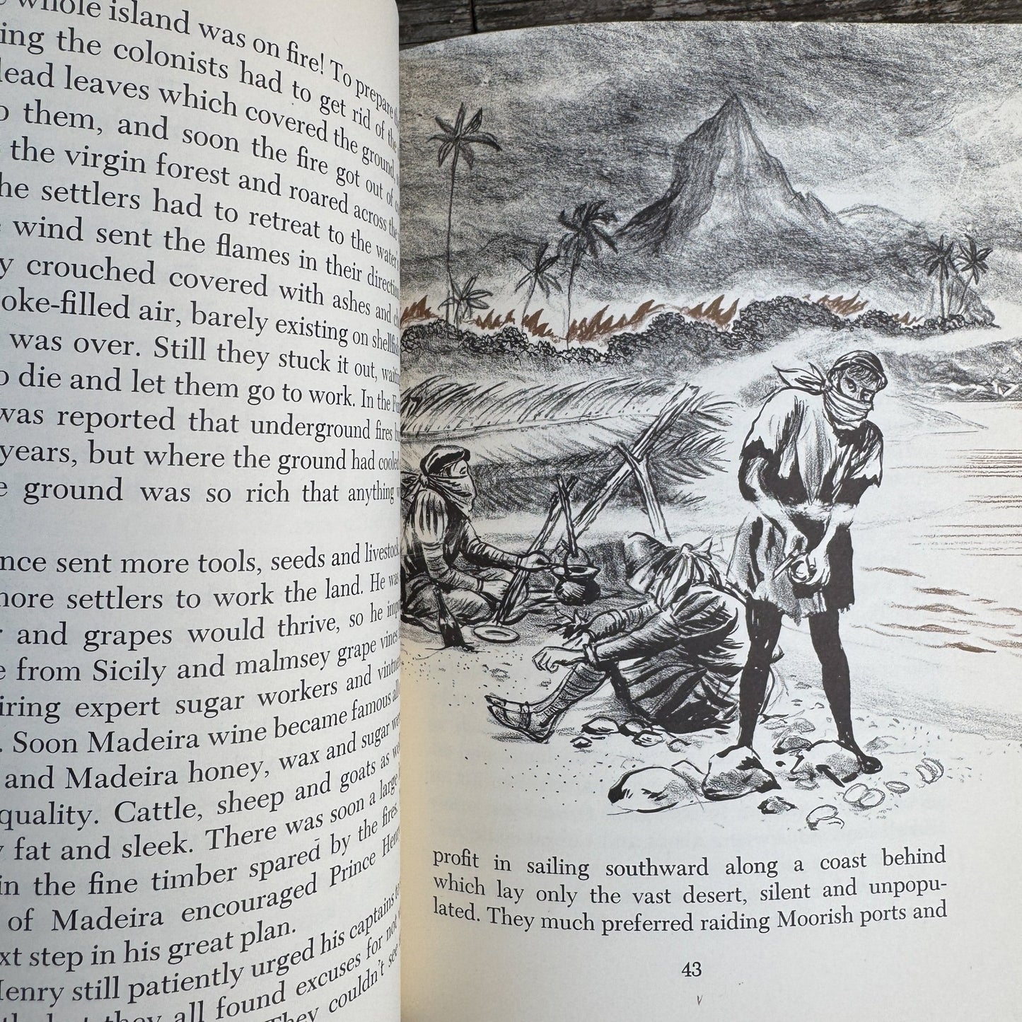 The Portuguese Explorers, Walter Buehr, 1966 - Pretty Old Books