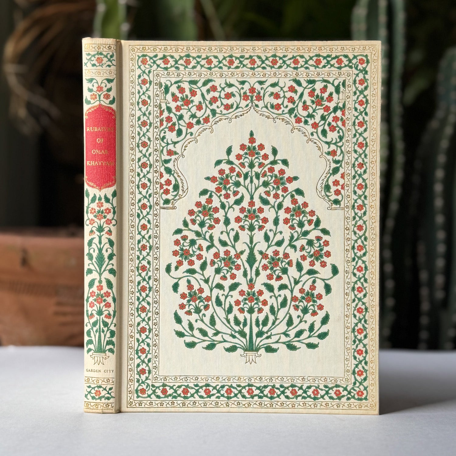 The Rubaiyat of Omar Khyyam, 1952 - Pretty Old Books