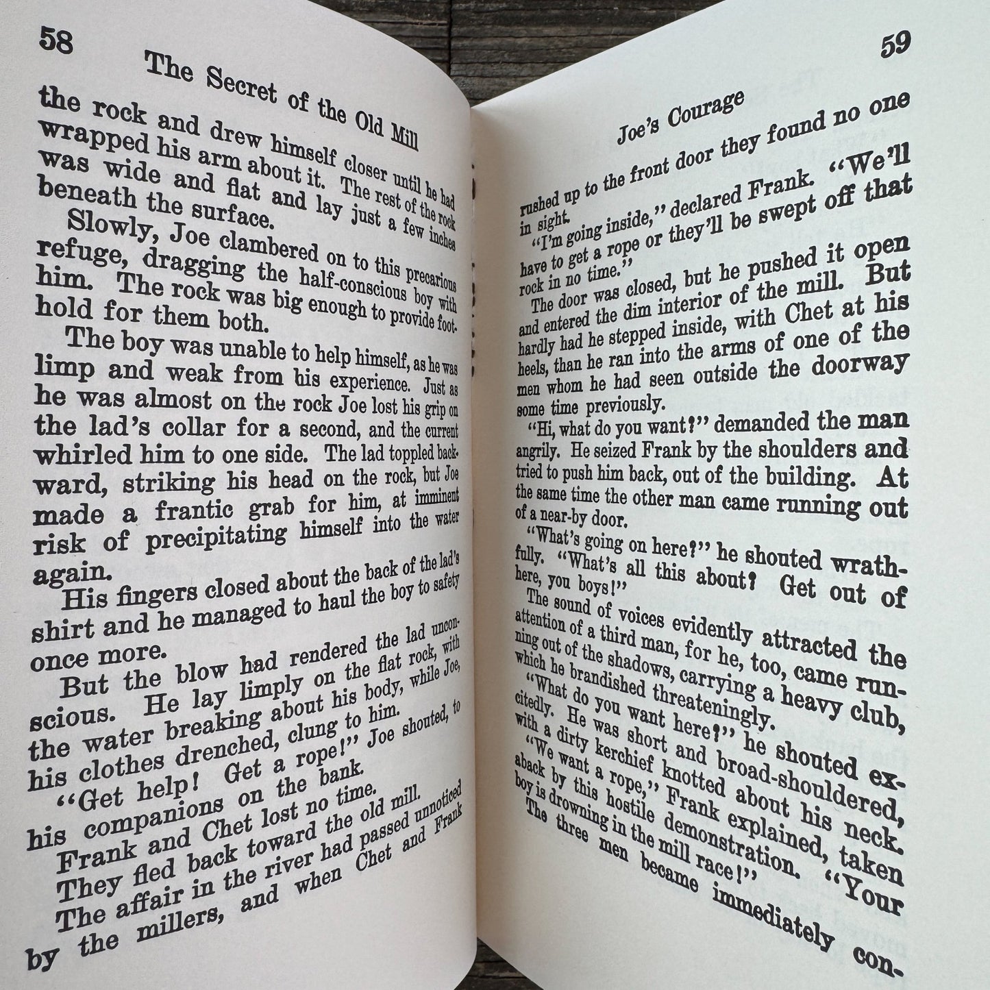 The Secret of the Old Mill, Franklin W. Dixon, 1991 Applewood Facsimile - Pretty Old Books