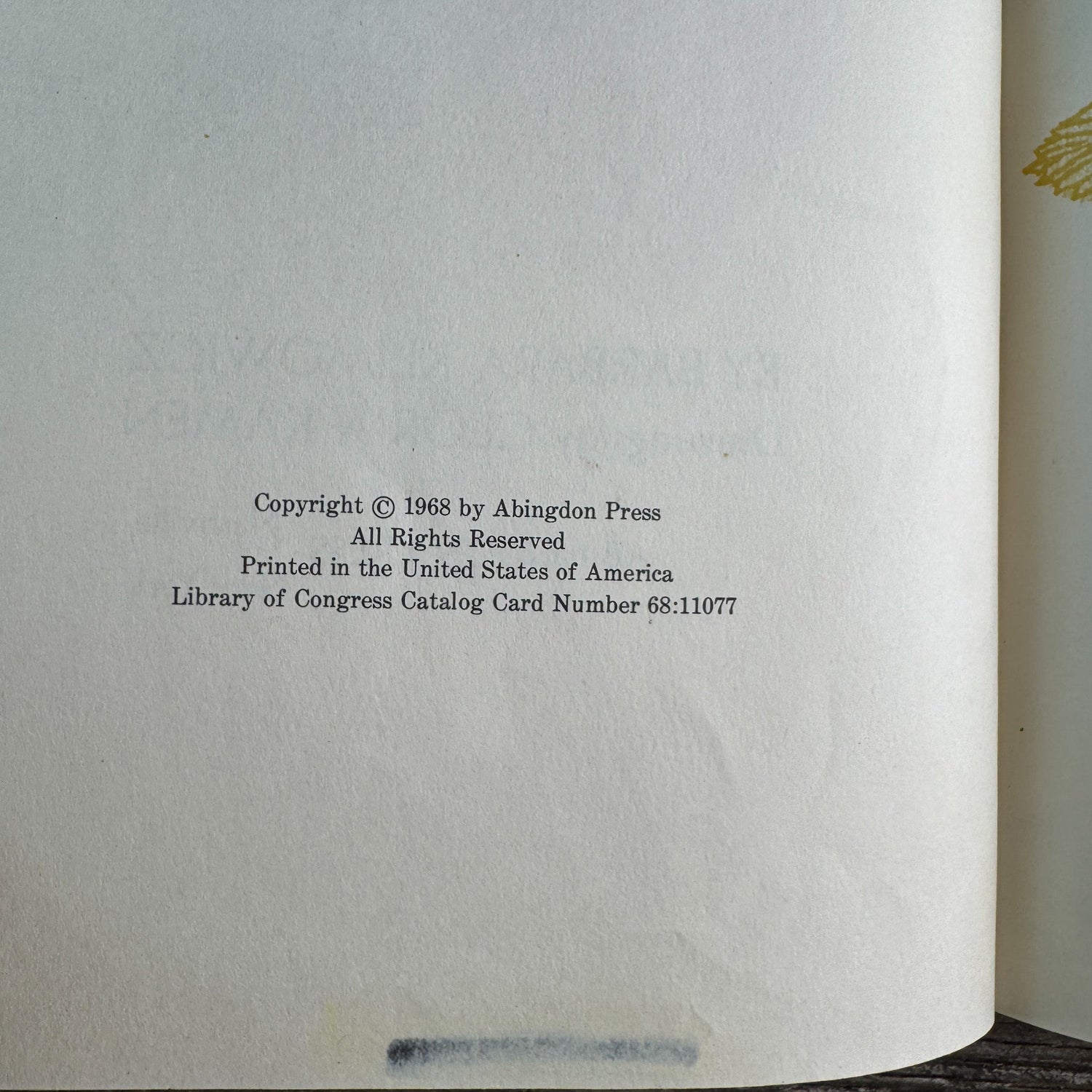 The Strawberry Thumb, Barbara Klimowicz, 1968 - Pretty Old Books