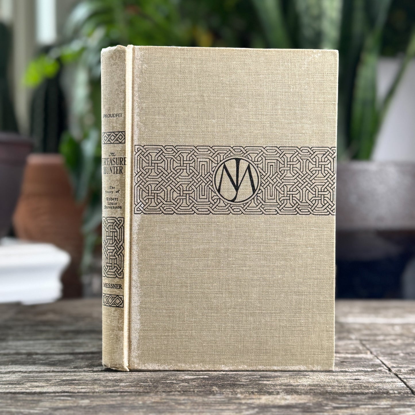 The Treasure Hunter: The Story of Robert Louis Stevenson, 1939 - Pretty Old Books