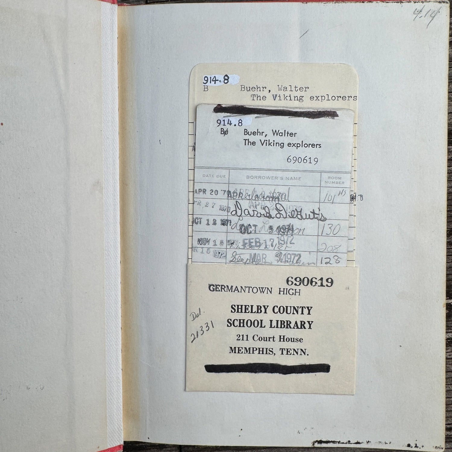 The Viking Explorers, Walter Buehr, 1967 - Pretty Old Books