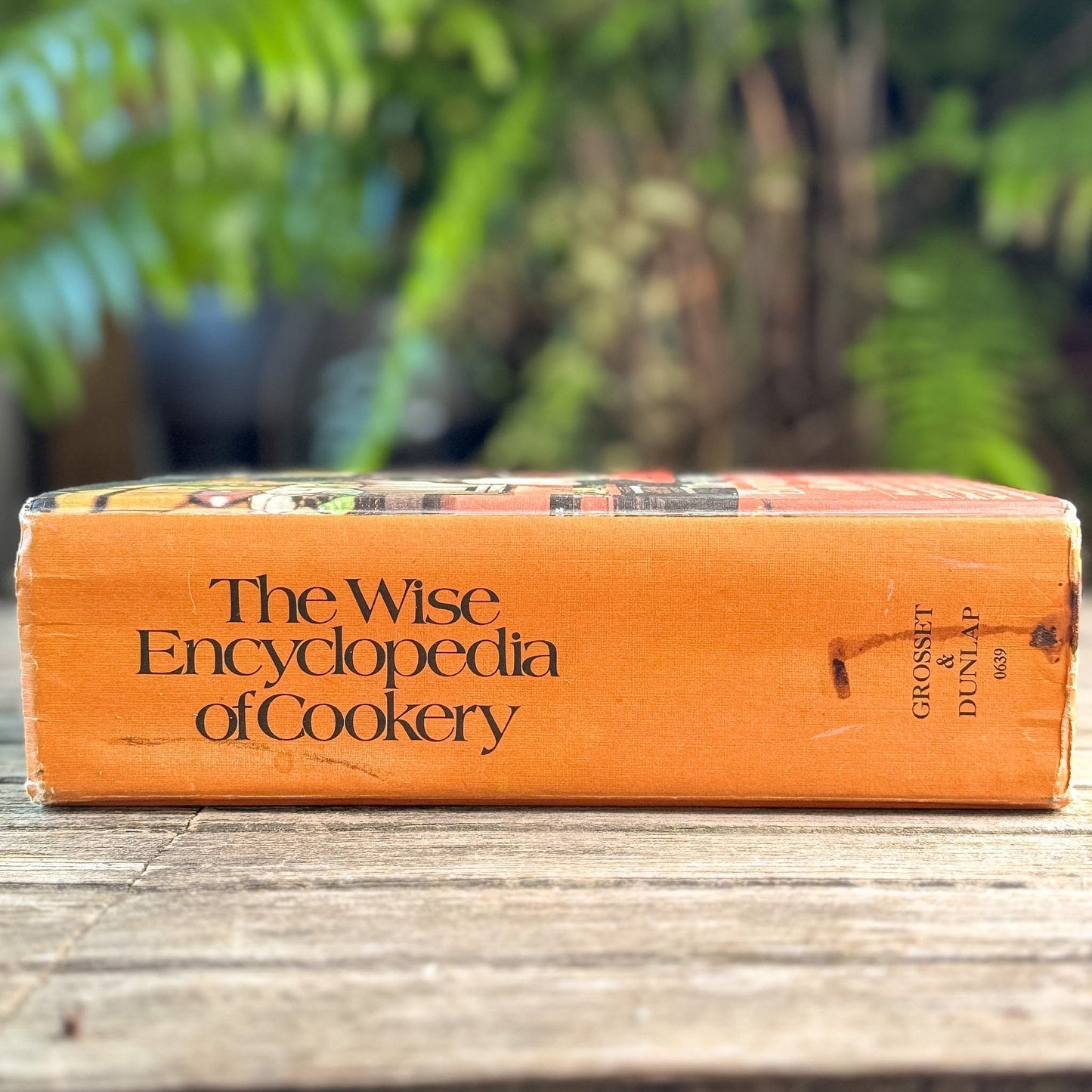 The Wise Encyclopedia of Cookery, 1977 Printing - Pretty Old Books