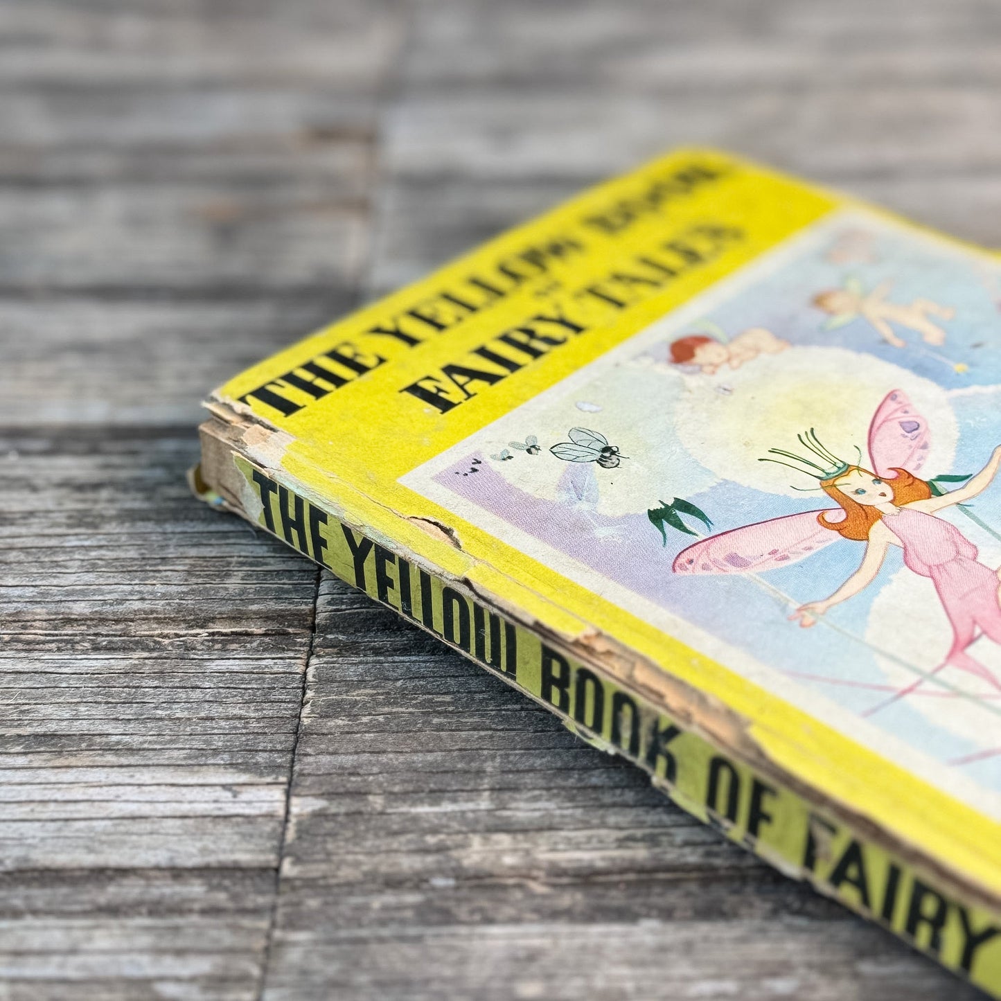 The Yellow Book of Fairy Tales, Whitman Publishing - Pretty Old Books