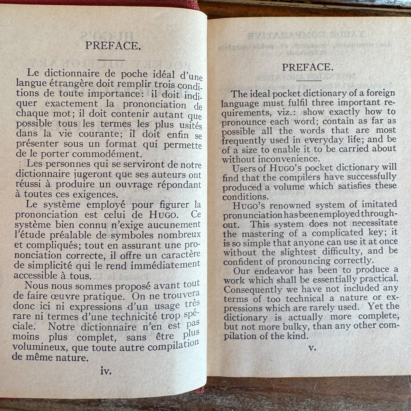 Tiny 1929 Vintage French - English Dictionary - Pretty Old Books