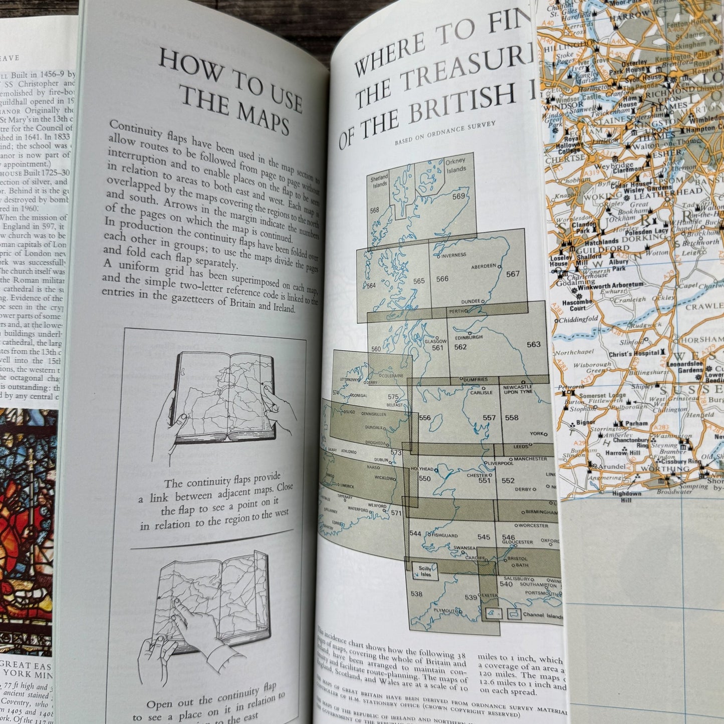 Treasures of Britain: A Traveller's Guide to the Riches of Britain and Ireland - Pretty Old Books