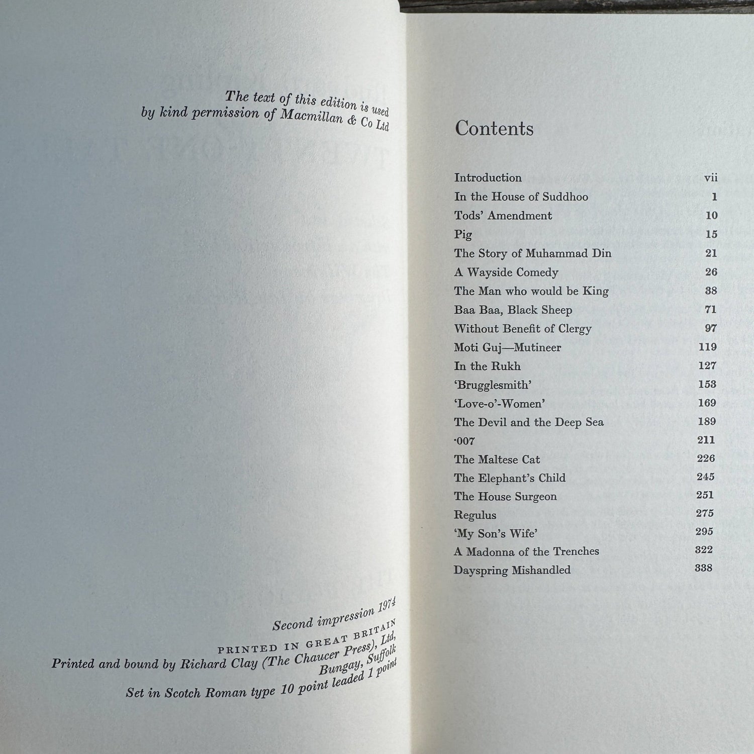 Twenty-One Tales, Rudyard Kipling, 1972, Second Impression - Pretty Old Books