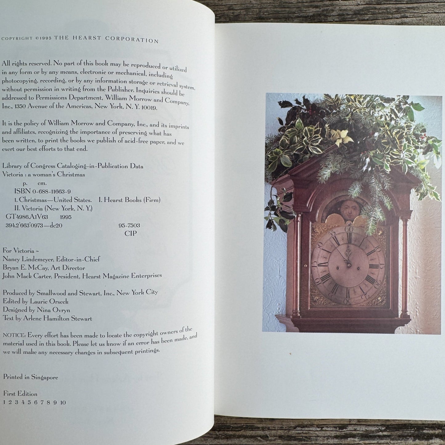 Victoria, A Woman's Christmas, Returning to the Gentle Joys of the Season, 1995, First Edition - Pretty Old Books