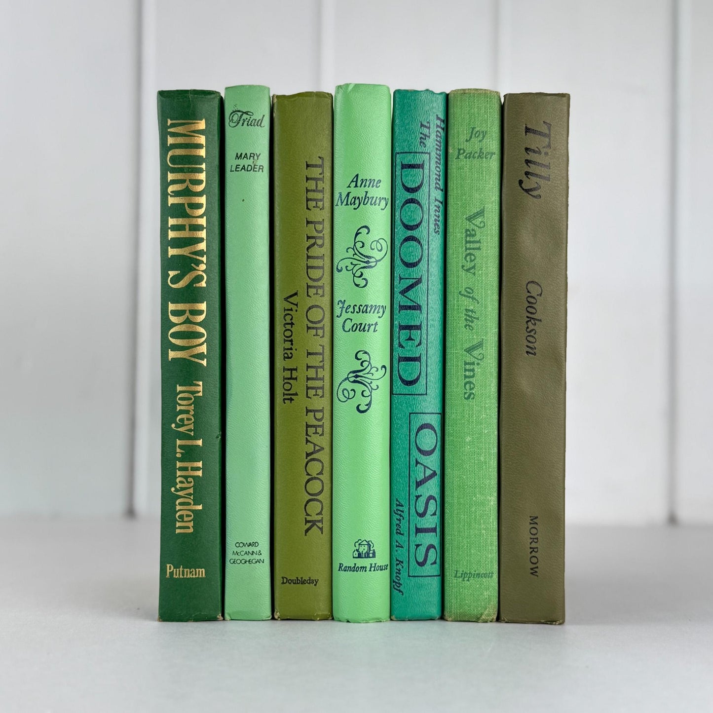 Vintage Retro Green Book Bundle in Lime, Avocado, Leaf Green for Shelf Styling - Pretty Old Books