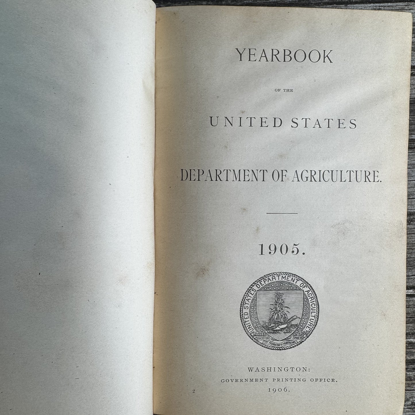 Yearbook of Agriculture 1905, U.S. Department of Agriculture, 1906 - Pretty Old Books