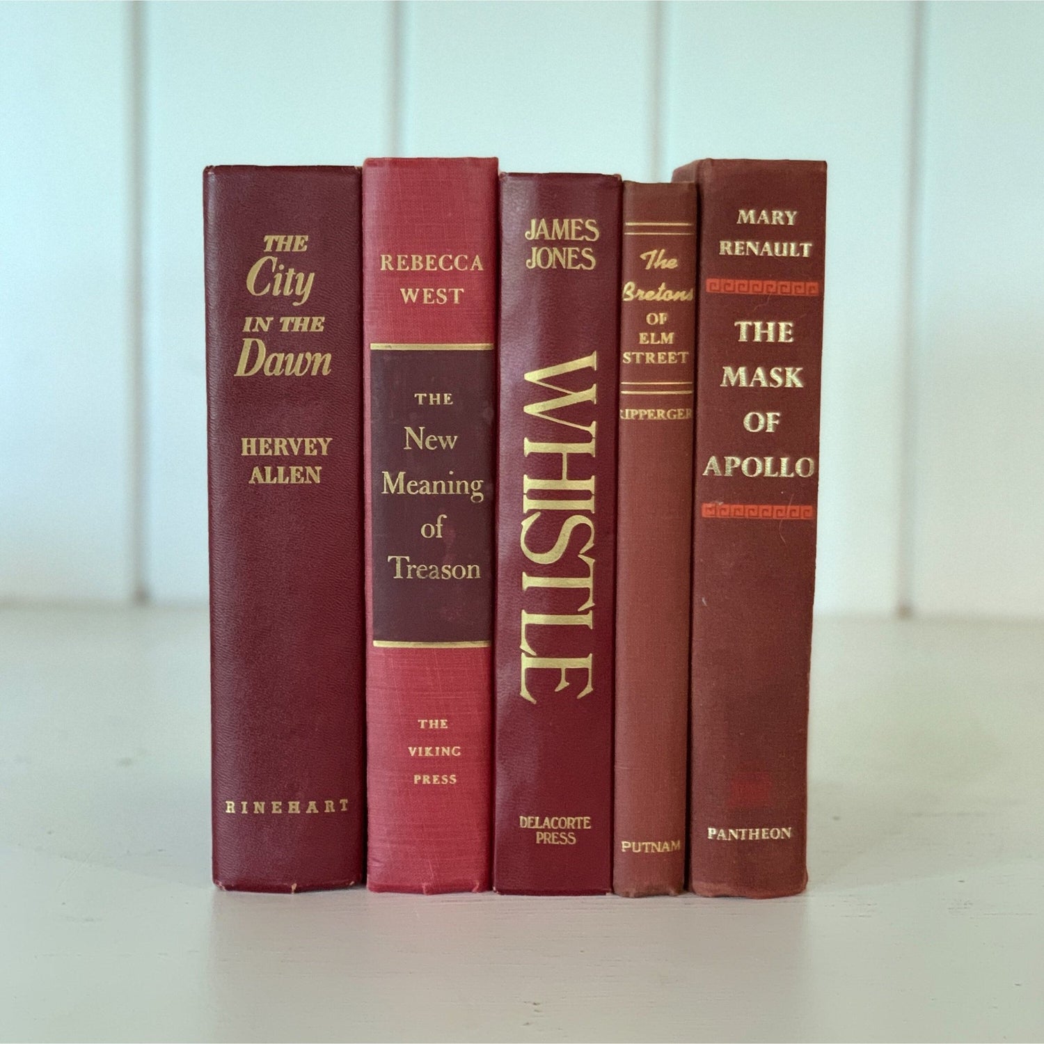 Dark Red Vintage Books, Instant Library, Decorative Books, Rainbow Bookshelf, Aesthetic Books - Pretty Old Books