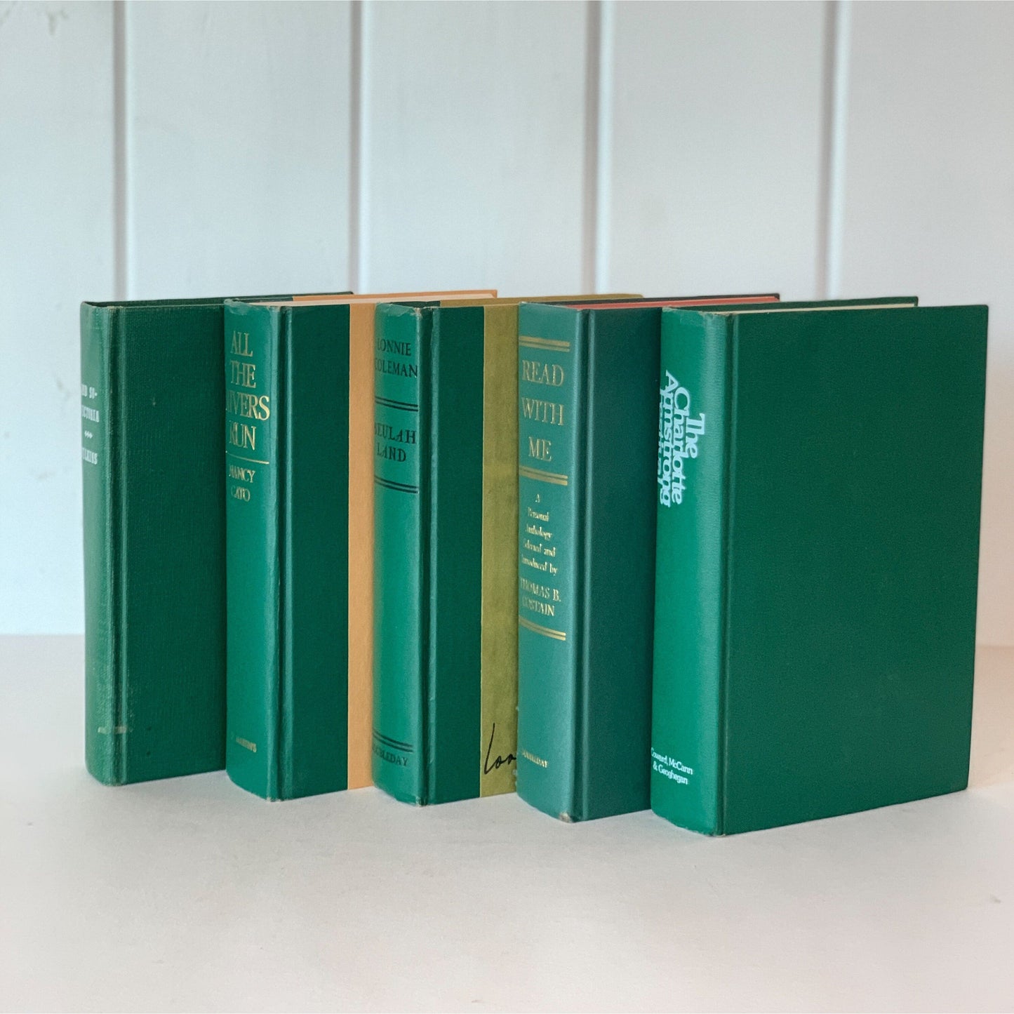 Vintage Hunter Green Books Book Bundle, Handmade Bookshelf Decor, Shelf Styling