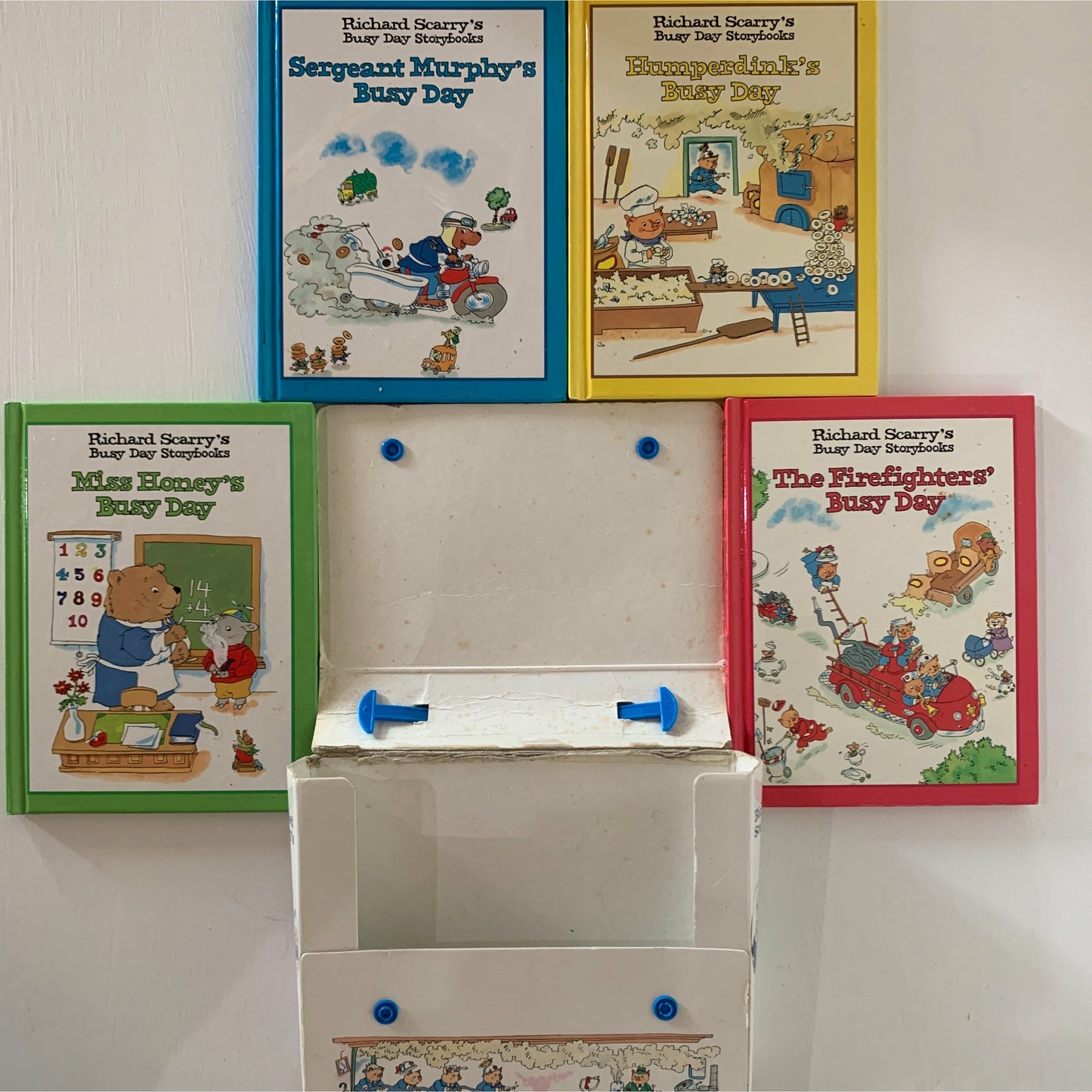 4 Busy Day Storybooks Richard Scarry Box Set 1997